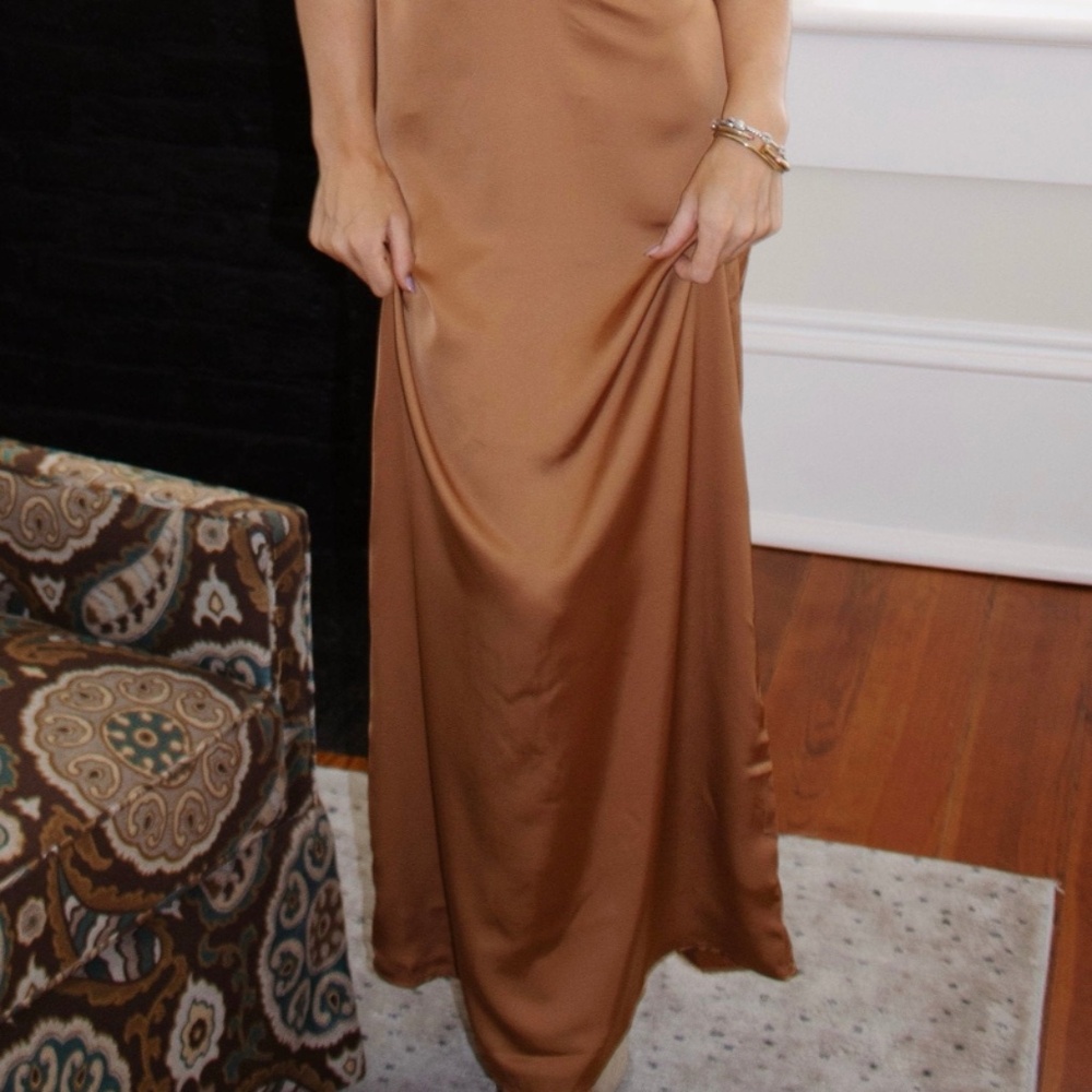 & EVERYTHING NICE DRESS - Picture 2 of 4